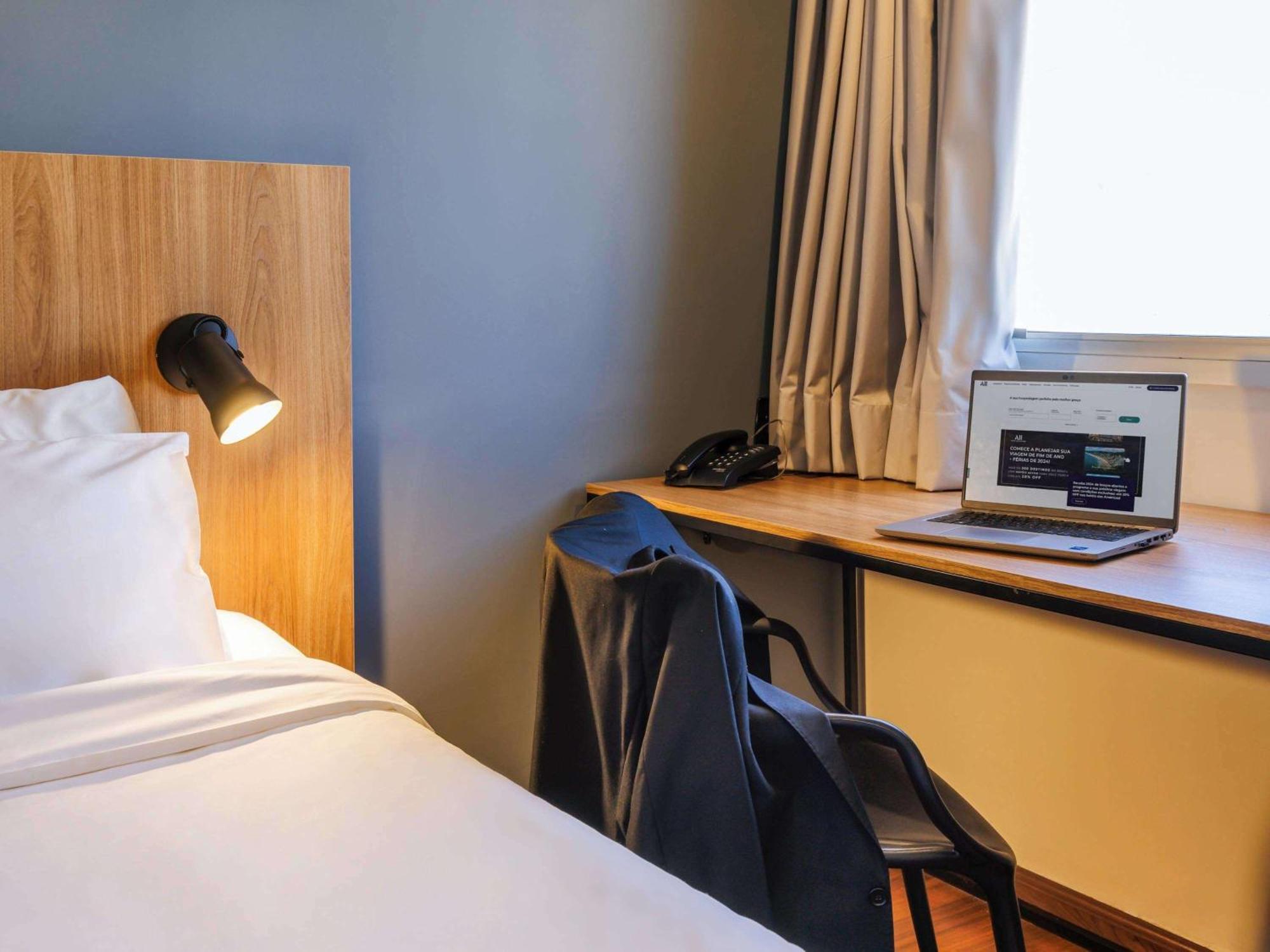 Отель Ibis Belo Horizonte Liberdade Экстерьер фото