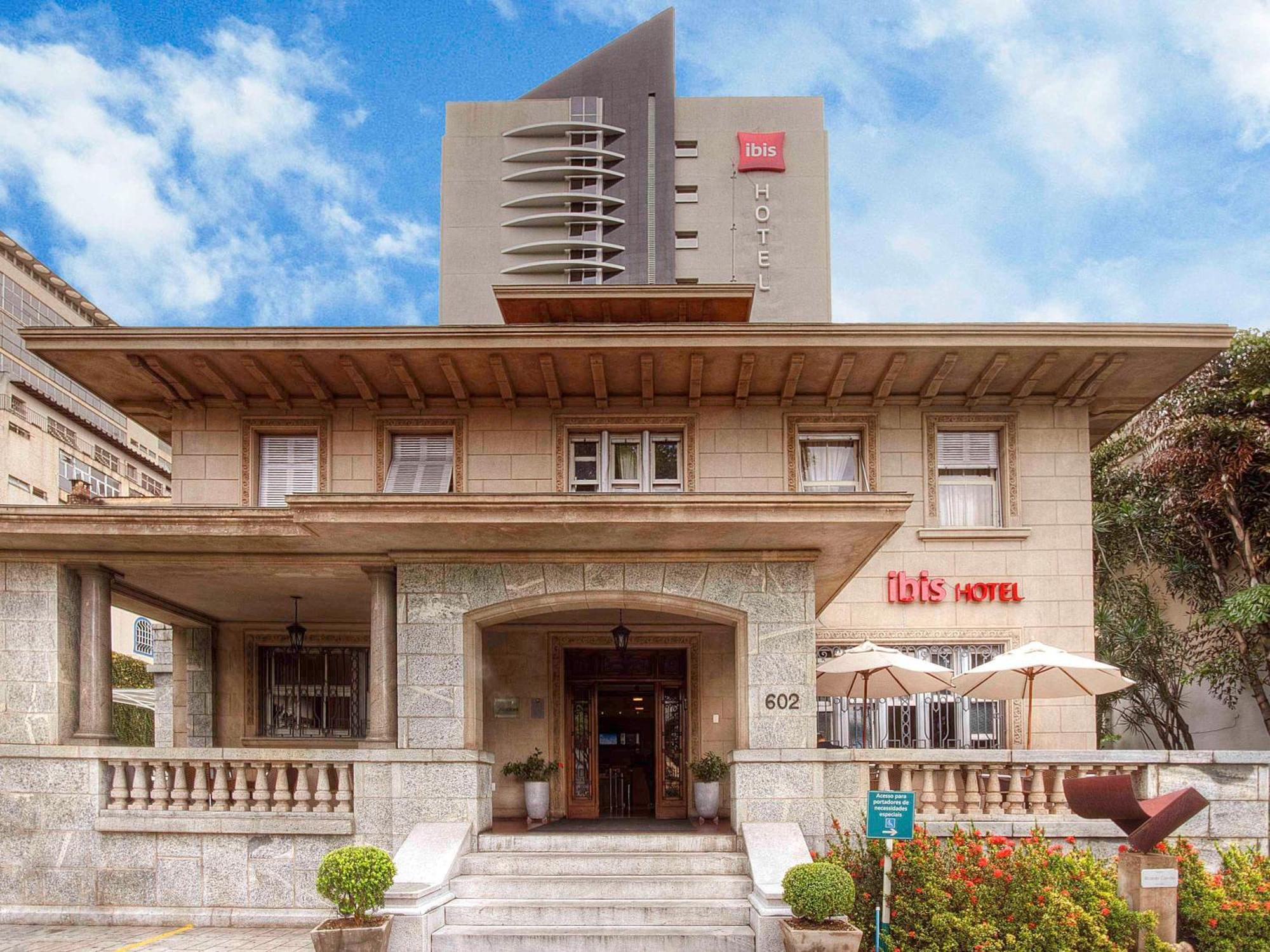 Отель Ibis Belo Horizonte Liberdade Экстерьер фото