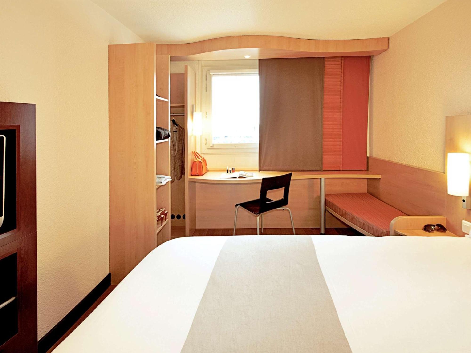 Отель Ibis Belo Horizonte Liberdade Экстерьер фото